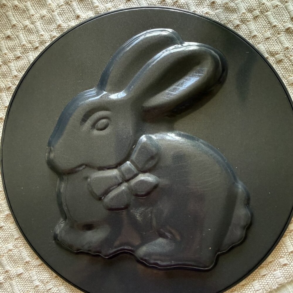 Holiday Spring Form Pan